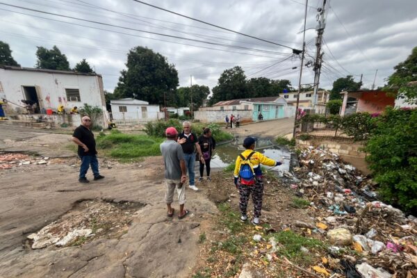 Alcaldía de Maracaibo inspecciona deficiencias de servicios públicos en el sector Corea