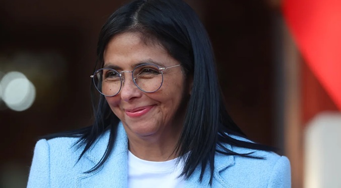 Delcy Rodríguez confirma interés de inversionistas extranjeros en sector petrolero