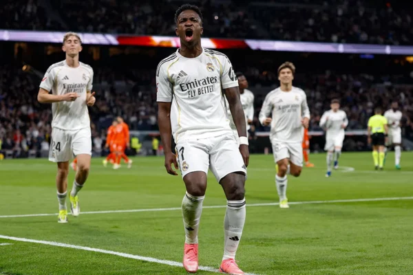 Real Madrid despeja dudas con goleada: Un 4-1 sobre la Real Sociedad