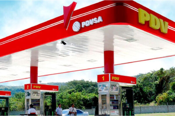PDVSA lanza plan piloto: Gasolina «Súper Premium» de 97 octanos llega a Caracas