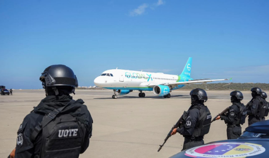 Venezuela recibe vuelo 113 con ciudadanos repatriados desde Estados Unidos