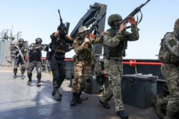 Rusia e Irán fortalecen su alianza militar en el Golfo de Omán