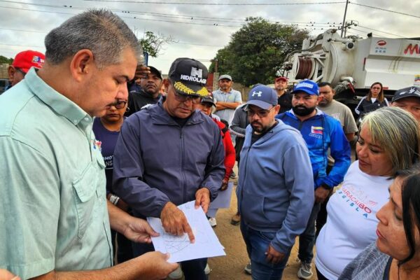 Inician plan rector de atención a las aguas servidas y potable en La Salina y Altos de Jalisco de Maracaibo
