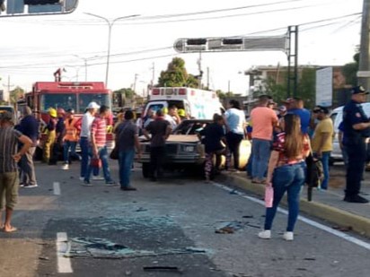 Tres heridos graves tras colisión en la vía hacia Perijá