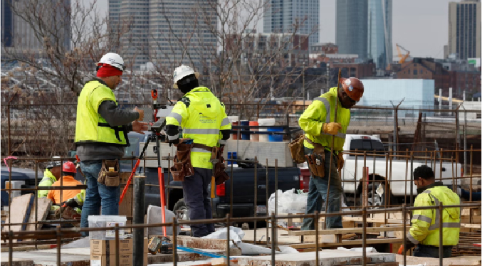 La economía estadounidense pierde 92.000 empleos y el desempleo sube