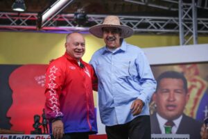 Cabello asegura que Maduro volverá al país más temprano que tarde
