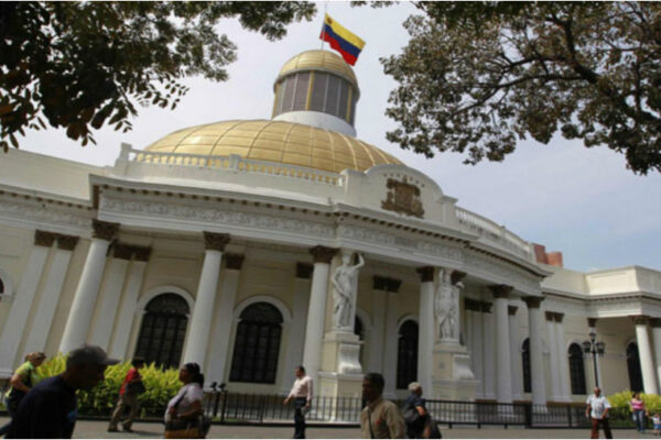 La Asamblea Nacional retoma discusión de la Ley de Minas