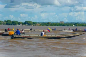 Autoridades rescatan a tres personas desaparecidas en costas de Aragua