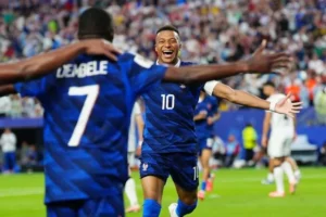 Francia golea a Irak y sella su pase a dieciseisavos