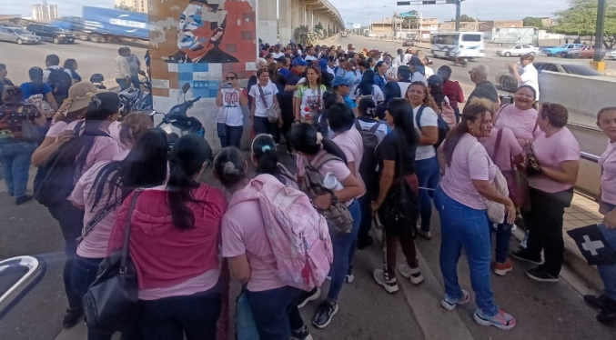 Docentes de Zulia paralizan las escuelas por sueldos dignos