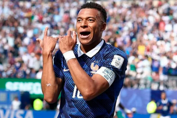Mbappé lidera con un doblete el debut de Francia ante Senegal