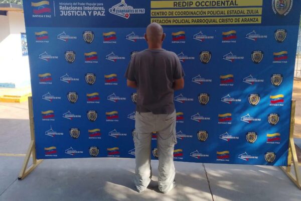 Detenido por acoso sexual y agresiones físicas