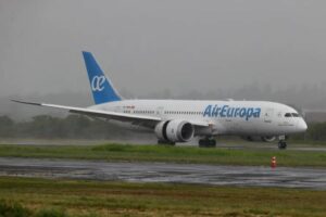 Air Europa trasladará vuelos a Venezuela al aeropuerto de Valencia por cierre de Maiquetía