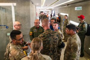 Comando Sur despliega equipo de aviación humanitaria en Venezuela