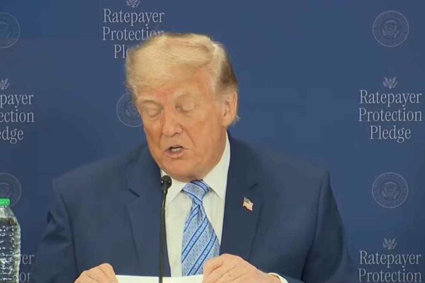 Trump asegura que el secretario de Energía de EE. UU. “está dirigiendo Venezuela”
