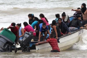​Dos venezolanos mueren tras volcar una piragua en Trinidad
