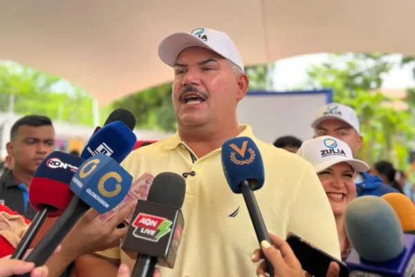 Luis Caldera proyecta cien mil empleos tras acuerdo energético
