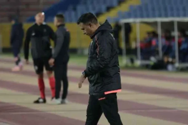 Barcelona SC ecuatoriano oficializa la salida del técnico venezolano César Farías