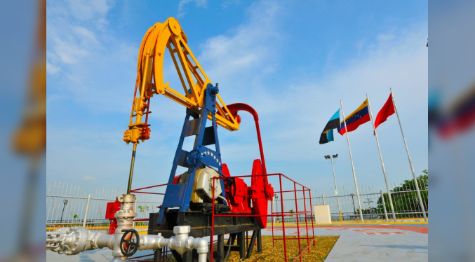 EE. UU. negocia control de campos petroleros venezolanos a cambio de inversión