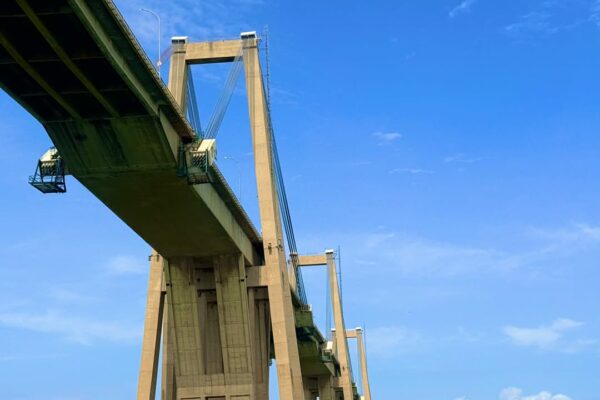 Corzutur fortalece motor turístico zuliano: recorrido lacustre bajo el puente cada fin de semana