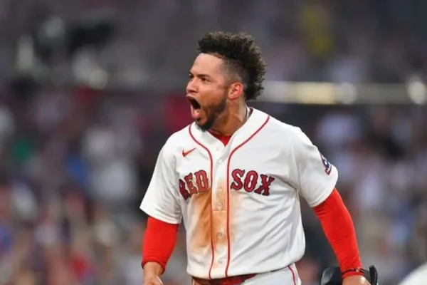 Willson Contreras alcanza los 24 jonrones e iguala récord personal