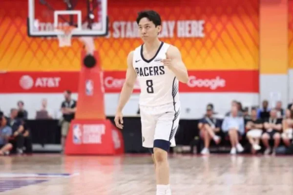 ​Yuki Kawamura fortalece la conducción de Los Ángeles Clippers este año