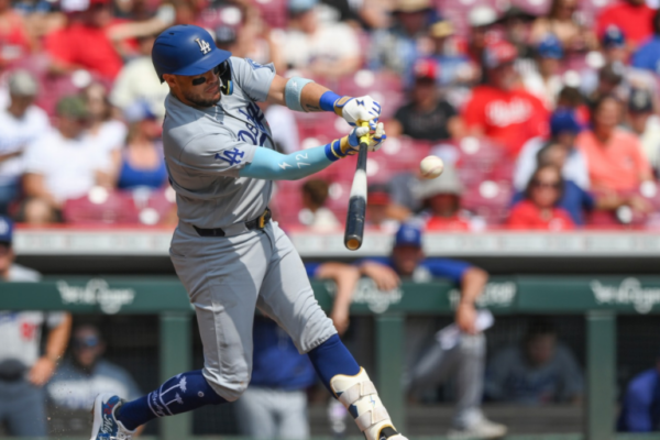 El venezolano Miguel Rojas impulsó la victoria de los Dodgers