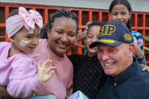 Alcalde Di Martino en inauguración de Cancha Altamira Sur: «Hacemos obras que perduran, no es simple pintura y asfalto»