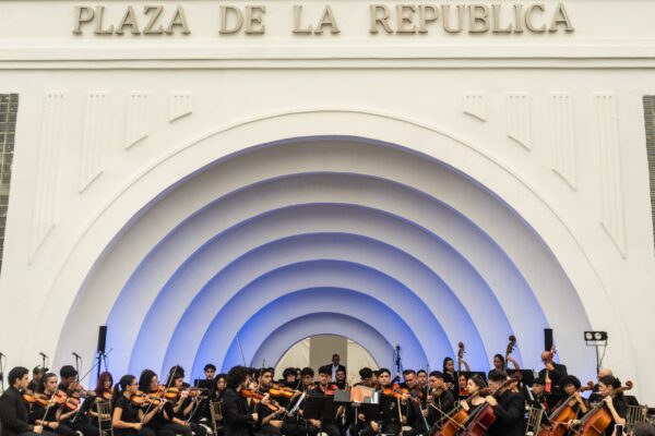 Concierto sinfónico “Así suena Maracaibo” rindió homenaje a la ciudad en la Plaza de la República