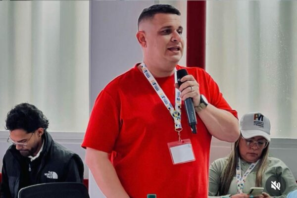Zulia dice presente en reunión nacional del Movimiento Profesionales y Técnicos en Caracas