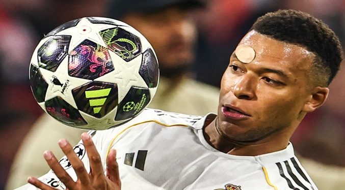 Kylian Mbappé reclama sus opciones para ganar el Balón de Oro