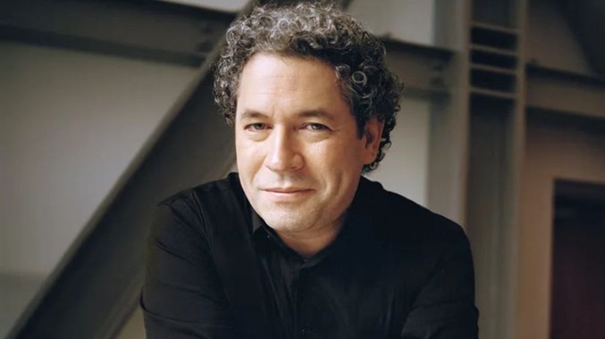 Gustavo Dudamel vuelve a España con la Sinfónica Nacional Juvenil