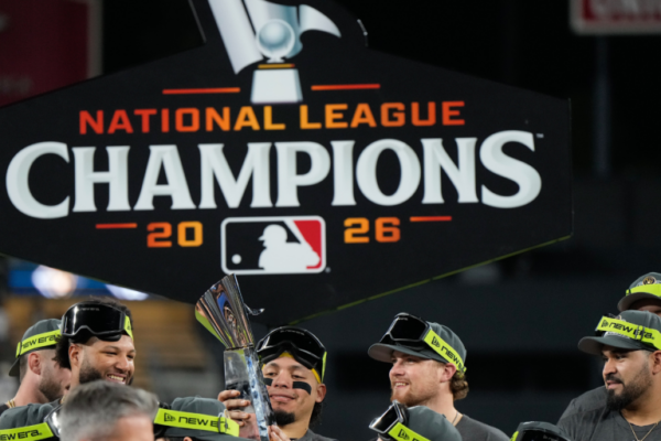 Cerveceros barren a Dodgers y avanzan a la Serie Mundial