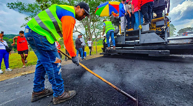 Vicepresidencia de Servicios Públicos y Gobernación rehabilitan la Troncal 1 en el municipio Sucre
