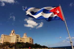 Cuba autoriza la importación comercial privada mediante dólares estadounidenses
